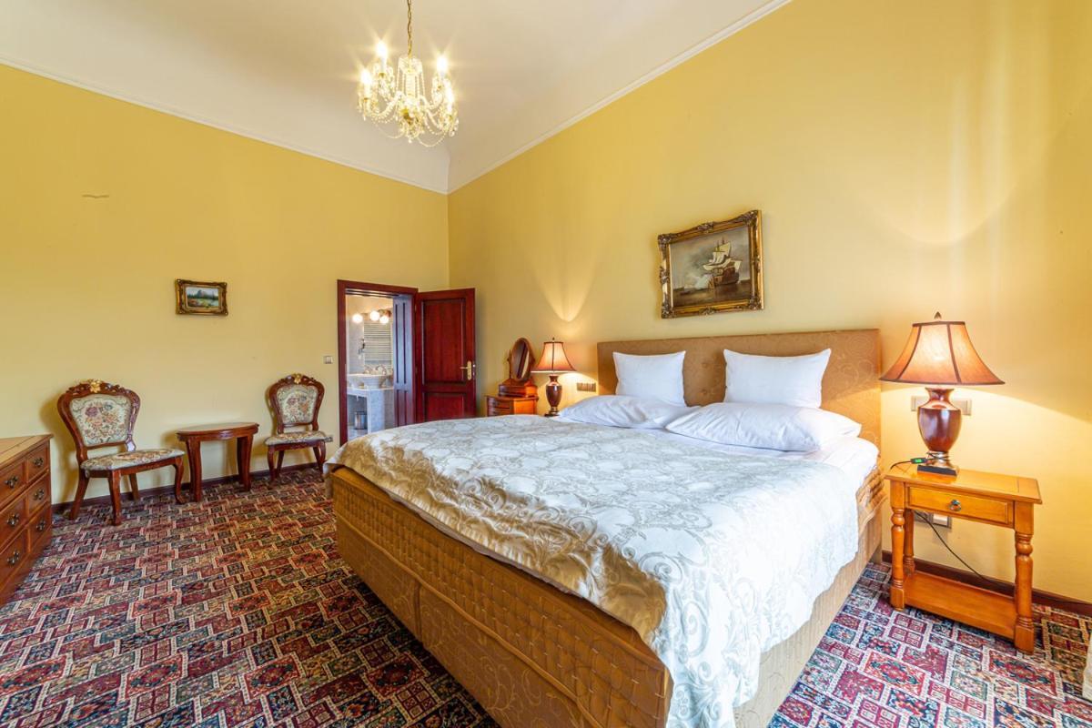 Chateau Zbiroh Dış mekan fotoğraf