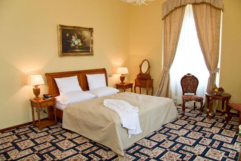 Chateau Zbiroh Dış mekan fotoğraf